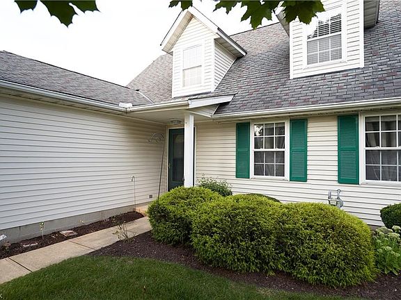 2nd image of 3969 Londonderry Ln
