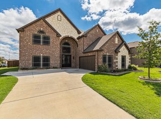 2606 Maple Leaf Dr, Midlothian, TX 76065