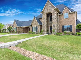 903 Pinecrest Ct, Friendswood, TX 77546