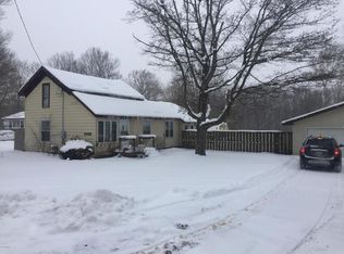 6482 W Irving Rd, Hastings, MI 49058