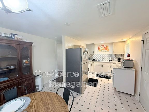 2nd image of 3032 Grady Rd