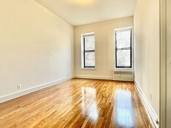 4th image of 138 W 92nd St #F3