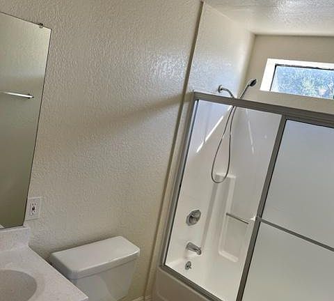 4th image of 10059 Tujunga Canyon Blvd #205