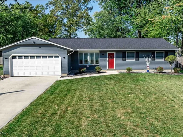 630 Treadway Blvd, Sheffield Lake, OH 44054