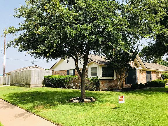 3rd image of 403 Gentilly Dr