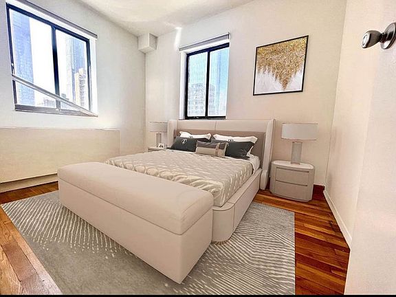 4th image of 370 W 30th St APT 4E
