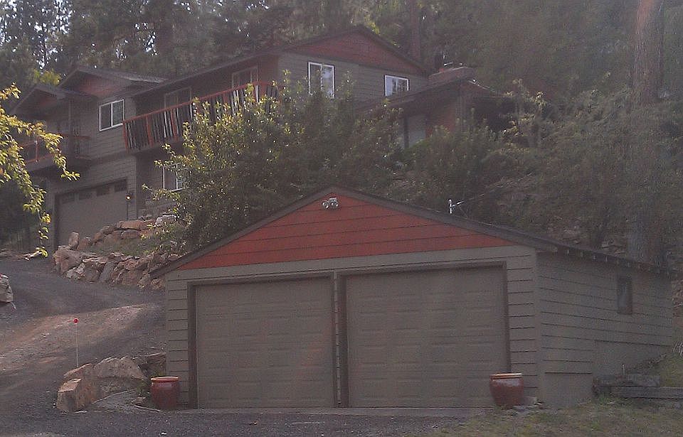 2nd image of 1318 S Liberty Dr