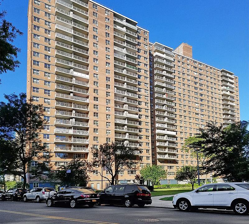 1st image of 2915 W 5th St APT 9F