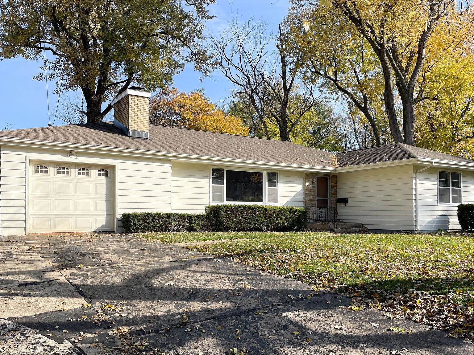 2412 Highcrest Rd, Rockford, IL 61107 Zillow