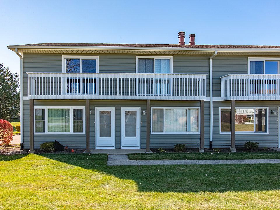 1st image of 17409 W Chestnut Ln #B