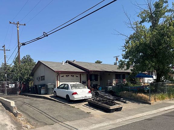 3rd image of 6820 Weddigen Way