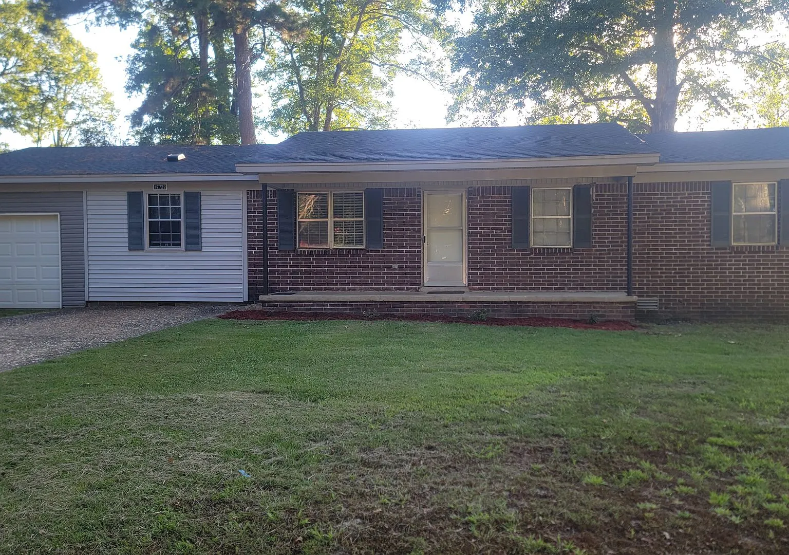 Great Home in Country Setting — Photo 2