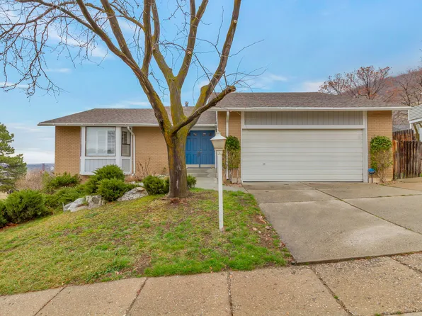 359 E 700 S, Farmington, UT 84025