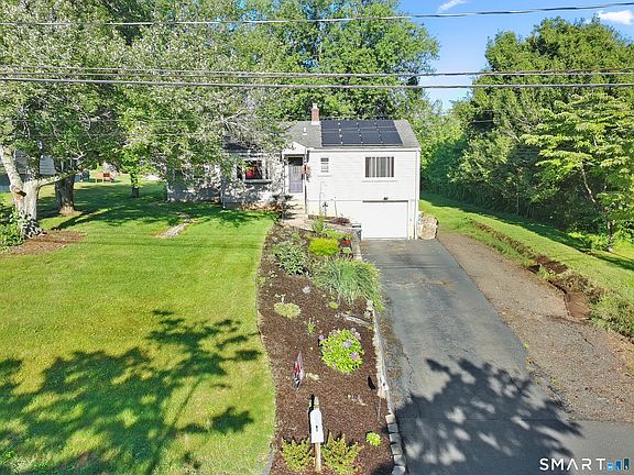 3rd image of 115 Markham Street