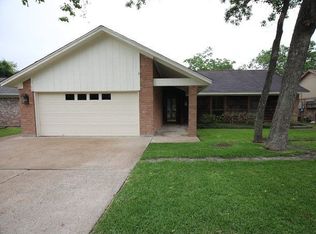 5720 Clint Ln, Beaumont, TX 77713