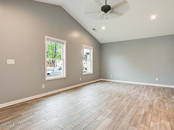 4th image of 4419 Bellevue Ave