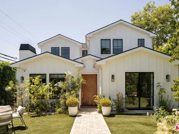 5651 Clinton St, Los Angeles, CA 90004