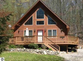 6985 Grindle Strause, Bellaire, MI 49615