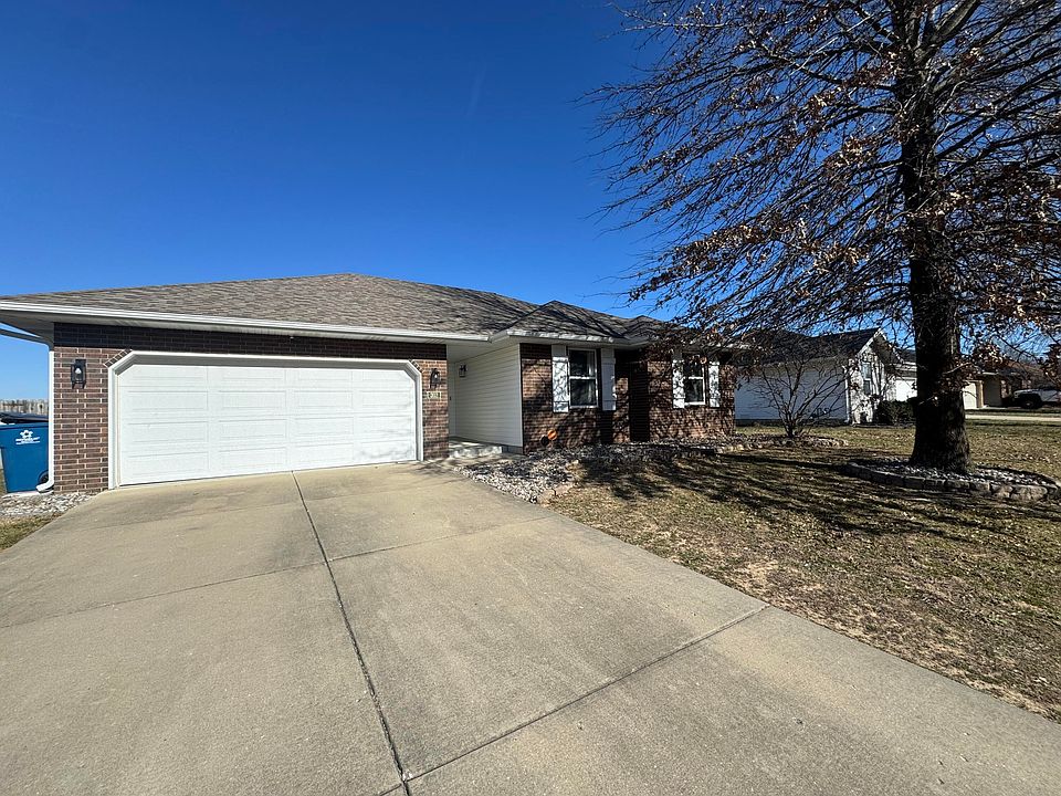 1st image of 303 E Pintail Drive