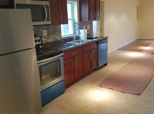 208 E 6th Rd #A1, Broad Channel, NY 11693