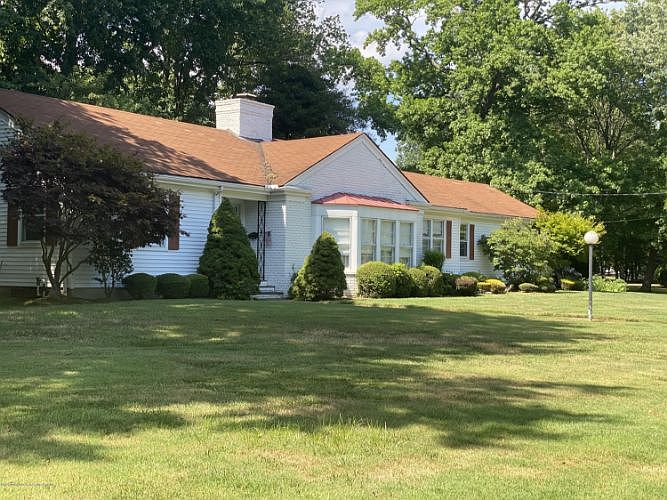2nd image of 1 Forrest St