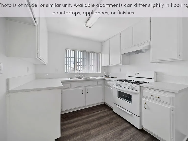 South Towers - James Wood (9th St) — Photo 18
