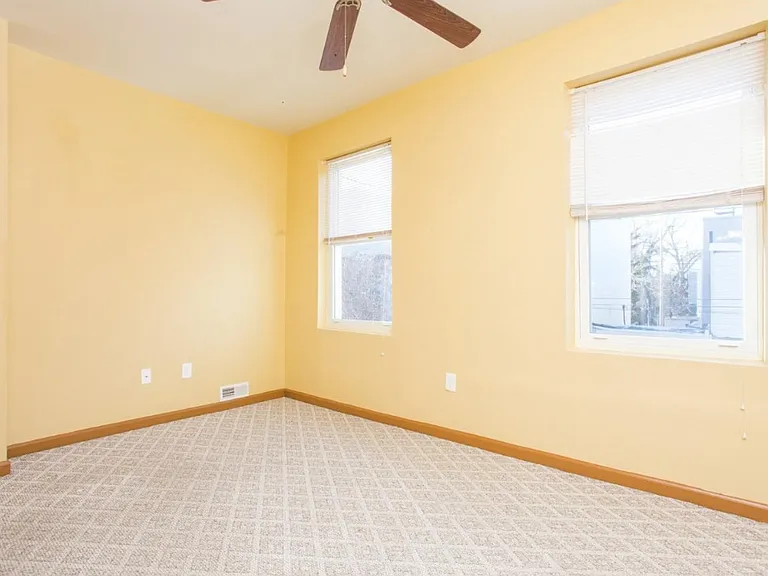 2545 Ellsworth St — Photo 16