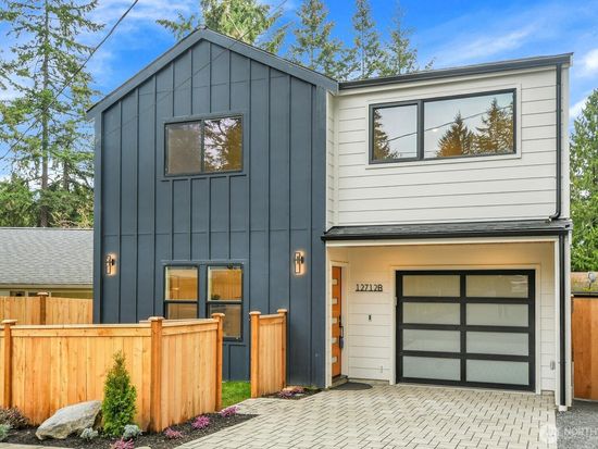 12712 10th Ave NE #B, Seattle, WA 98125