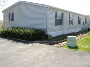 262 Magnolia Ct, Bath, PA 18014