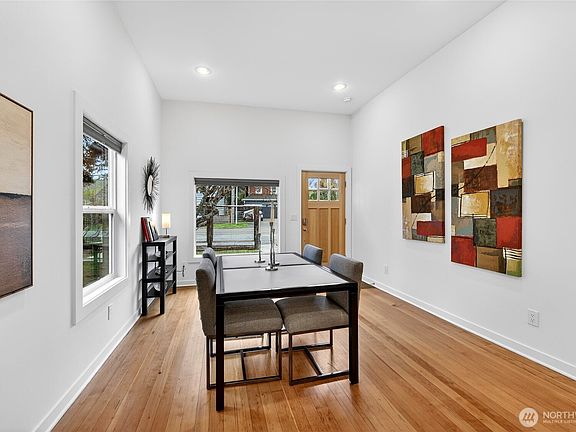 4th image of 3528 SW 98th Street