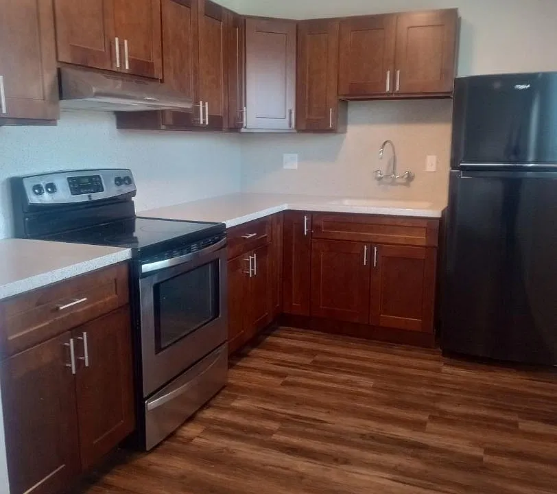 1881 Loma Vista St #17