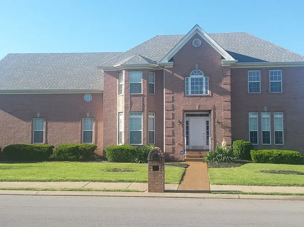2326 Amber Glen Dr, Murfreesboro, TN 37128