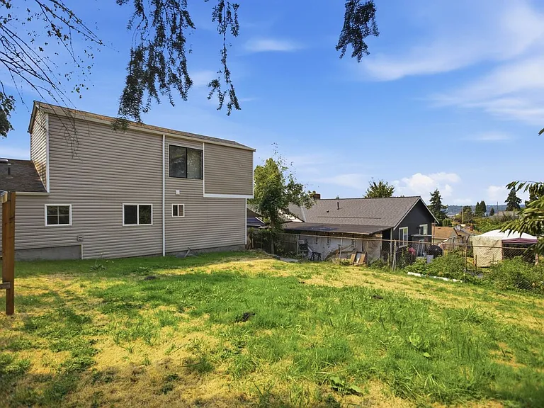 1742 S Shelton St — Photo 33