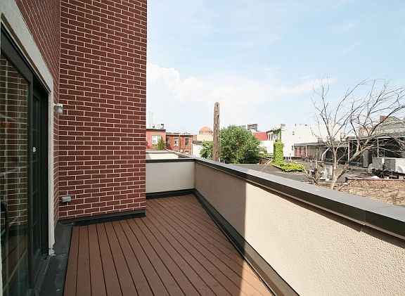3rd image of 769 Montgomery St #207