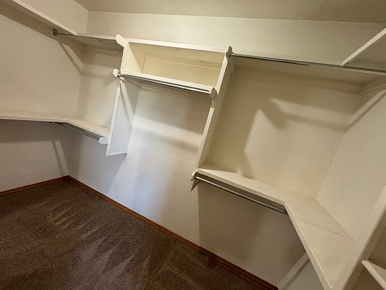 104 W Husband Ct — Photo 10