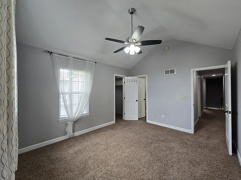 13621 Oak Valley Dr — Photo 16