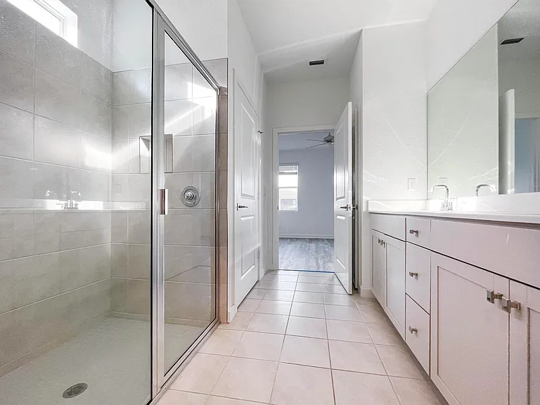 4530 NW Exchange Ave — Photo 19