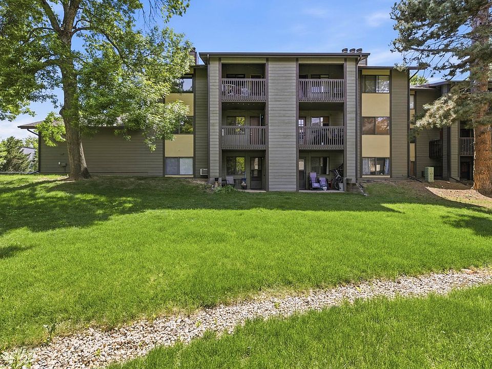 1st image of 925 Columbia Rd #824
