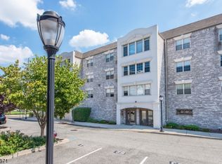 132 Union Ave APT 205A, East Rutherford, NJ 07073