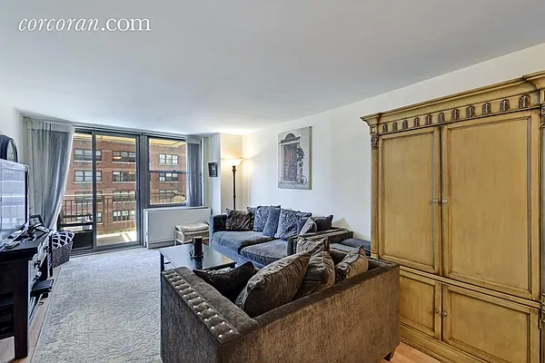 Rented by Corcoran | media 28