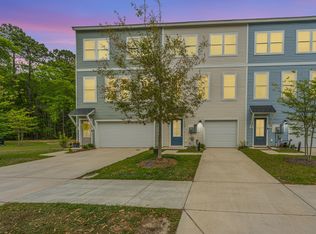 2004 Callaway Cir, Hanahan, SC 29410