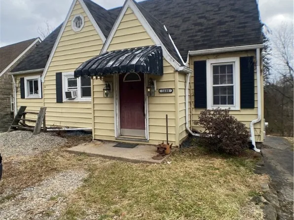 1646 N Main St, Washington, PA 15301