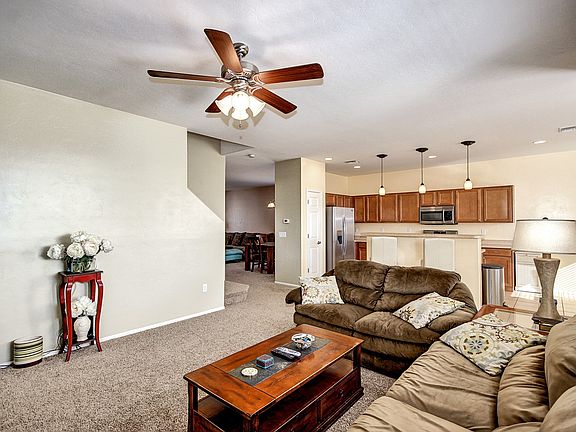 3rd image of 14381 N Bannerstone Ct