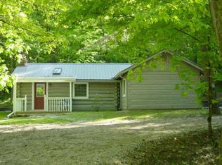 1421 W Oak Grove Rd, Nashville, IN 47448