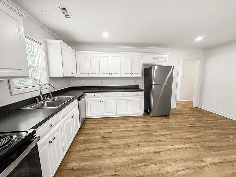 509 Drexel Rd — Photo 11