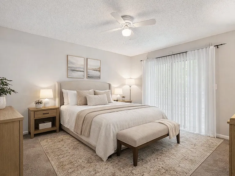 Lakeside Townhomes — Photo 14