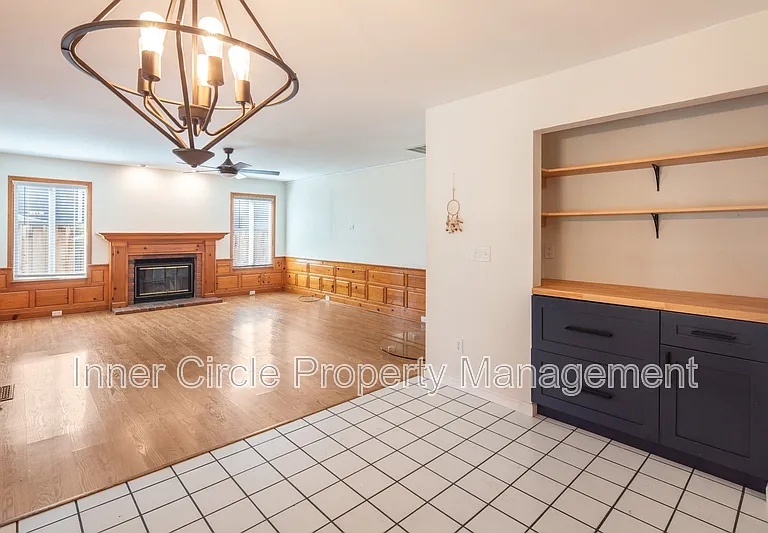 512 Bluerock Dr — Photo 9