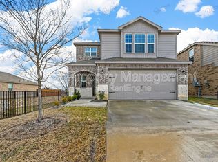 529 Manchester St, Van Alstyne, TX 75495