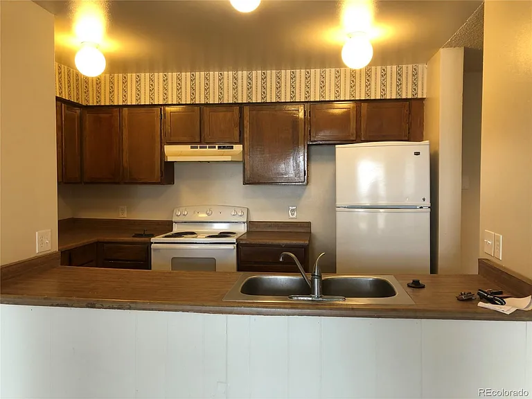 14896 E 2nd Ave #309H — Photo 4