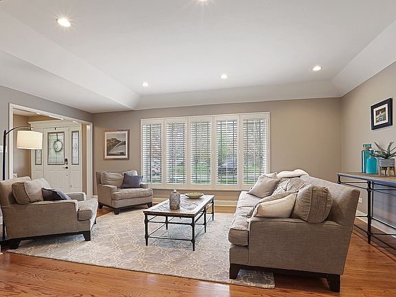 4th image of 22479 Aster Dr